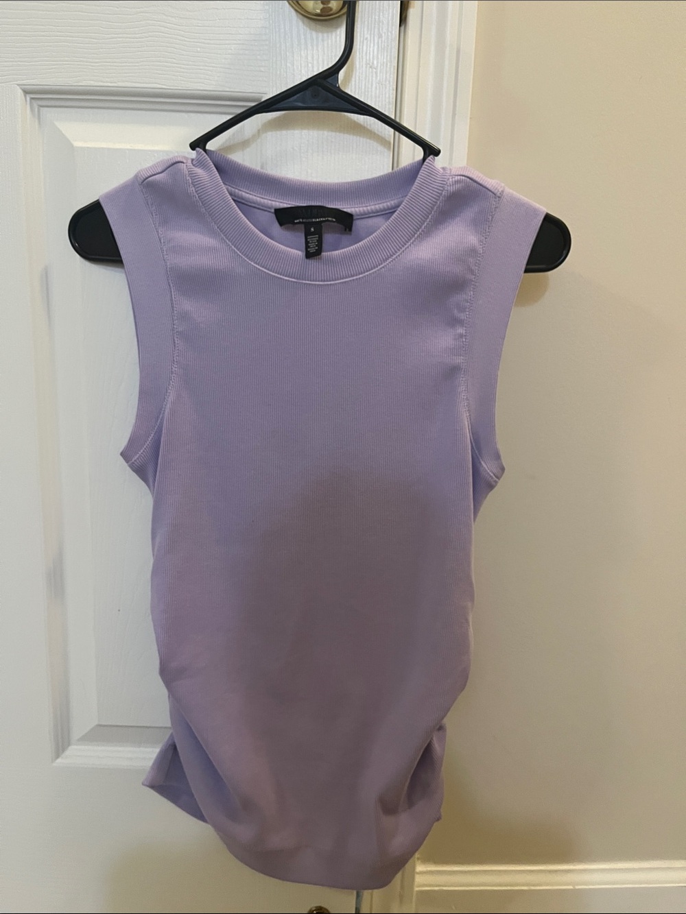 White House Black Market Lavender Ribbed Crewneck Tank - Women's Sleeveless Top